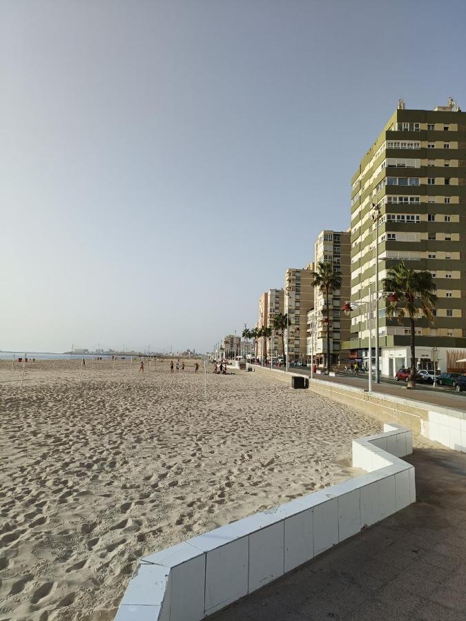 Piso Calidad Precio Junto A La Playa De La Victoria Cádis Exterior foto