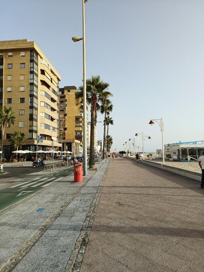 Piso Calidad Precio Junto A La Playa De La Victoria Cádis Exterior foto